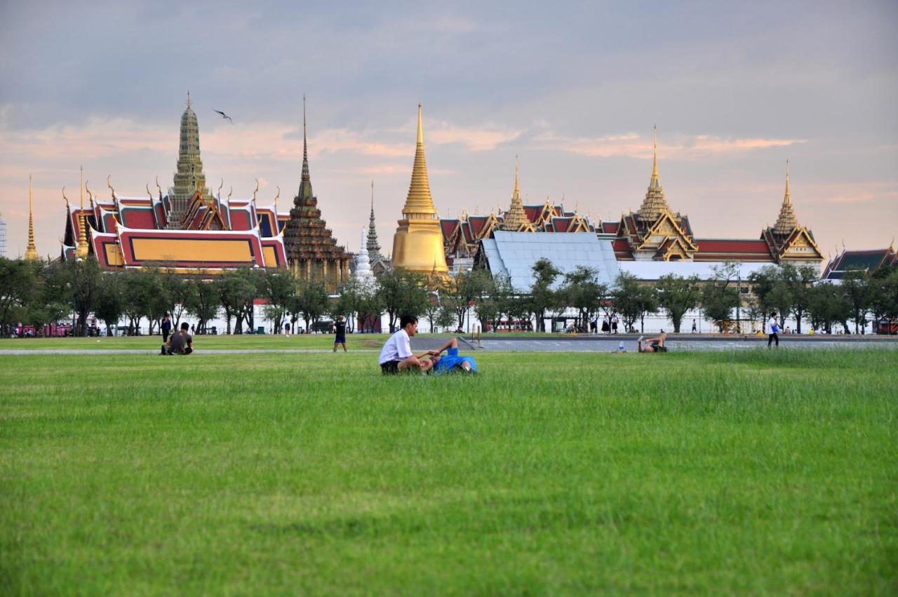 Go Inn Temple Of The Emerald Buddha-Mrt Samyot Station โกอินน์ วัดพระแก้ว Банкок Екстериор снимка